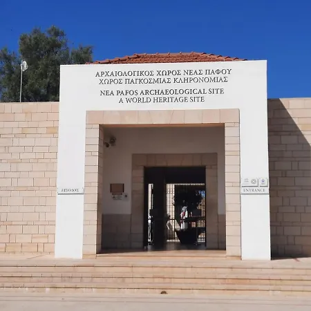 Apartment Kato Sea View With Pool Paphos