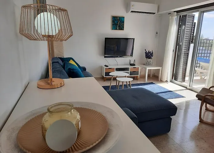 Kato Sea View With Pool アパート *